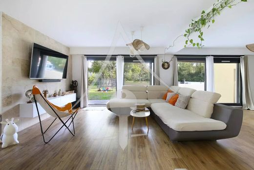 Casa de lujo en Lavernose-Lacasse, Alto Garona