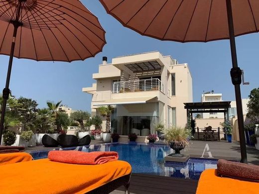 Villa à Swieqi, Is-Swieqi