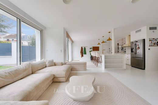 Luxe woning in Boulogne-Billancourt, Hauts-de-Seine