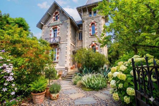 Maison de luxe à Bordeaux, Gironde