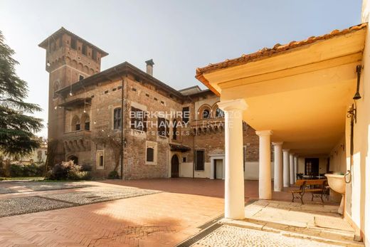 Schloss / Burg in Dello, Provincia di Brescia