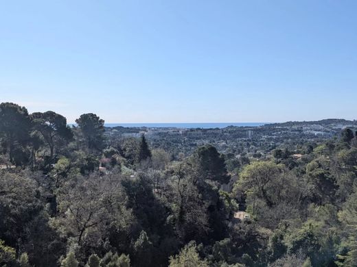 Apartment in Mougins, Alpes-Maritimes