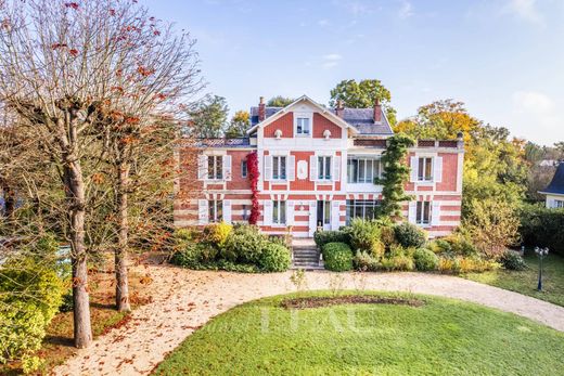 Maison de luxe à Le Vésinet, Yvelines