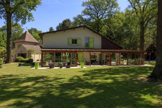 Casa de lujo en Pontault-Combault, Sena y Marne