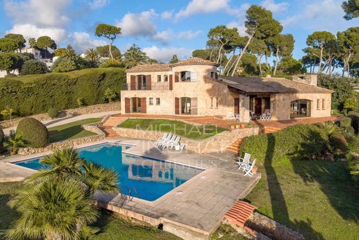 Luxus-Haus in Antibes, Alpes-Maritimes