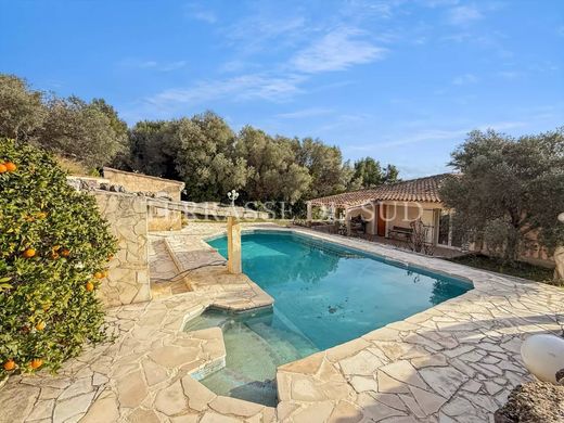 Maison de luxe à Marseille, Bouches-du-Rhône