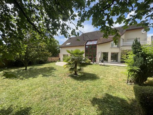 Casa di lusso a Soisy-sur-Seine, Essonne