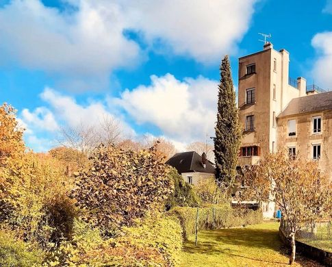 Maison de luxe à Nevers, Nièvre