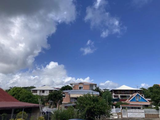 La Trinité, Martiniqueの高級住宅