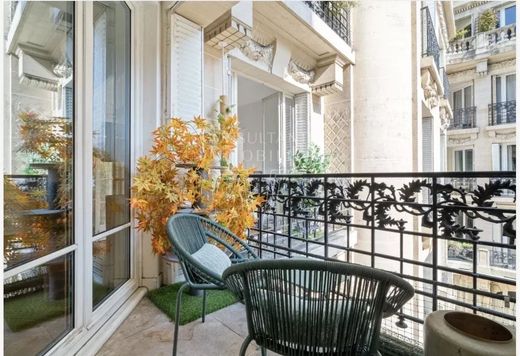 Apartament w La Muette, Auteuil, Porte Dauphine, Paris