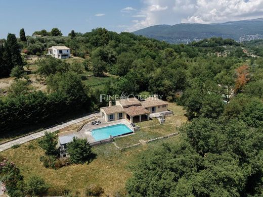 Willa w Valbonne, Alpes-Maritimes