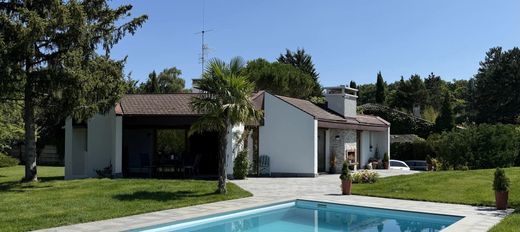 Villa in Vessy, Geneva