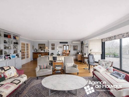 아파트 / Mouvaux, North