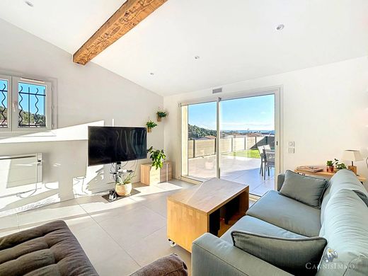 Luksusowy dom w Mandelieu-la-Napoule, Alpes-Maritimes