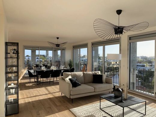 Apartment in Bordeaux, Gironde