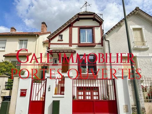 Luxury home in Bourg-la-Reine, Hauts-de-Seine