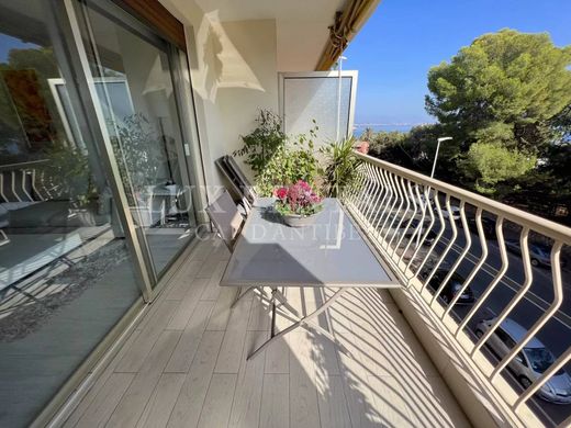 ﺷﻘﺔ ﻓﻲ Antibes, Alpes-Maritimes