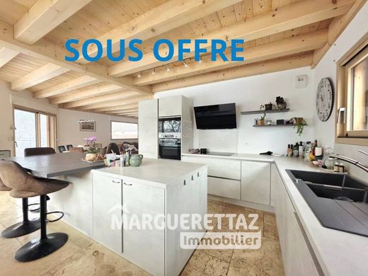 Luxury home in Viuz-en-Sallaz, Haute-Savoie