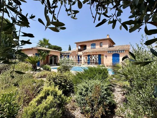 Casa de lujo en Le Muy, Var