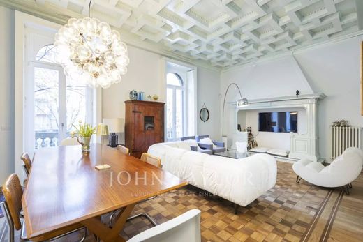 아파트 / 밀라노, Città metropolitana di Milano