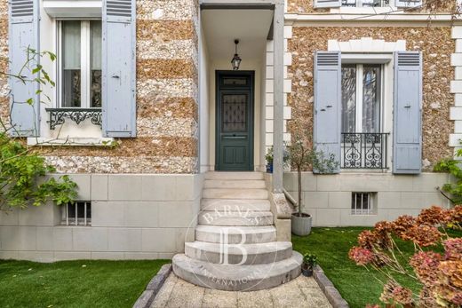 Элитный дом, Версаль, Yvelines