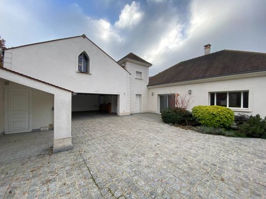Luxury home in Le Plessis-Trévise, Val-de-Marne