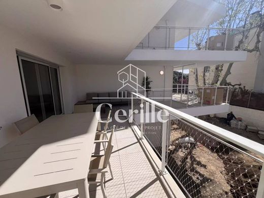 Apartment in Marseille, Bouches-du-Rhône