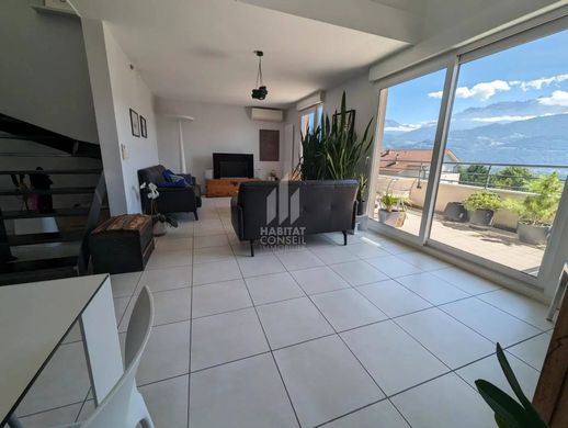 Apartamento - Saint-Ismier, Isère