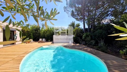 Элитный дом, Villeneuve-lès-Avignon, Gard