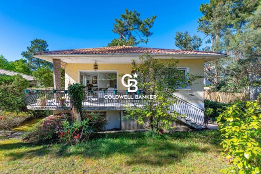 Luxury home in Arcachon, Gironde