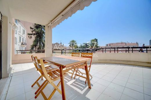 Apartment in Cannes, Alpes-Maritimes