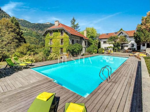 Luxury home in Le Petit-Bornand-les-Glières, Haute-Savoie