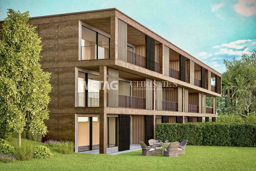 Villa in Brione sopra Minusio, Locarno District