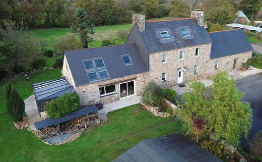 Luxus-Haus in Pluzunet, Côtes-d'Armor