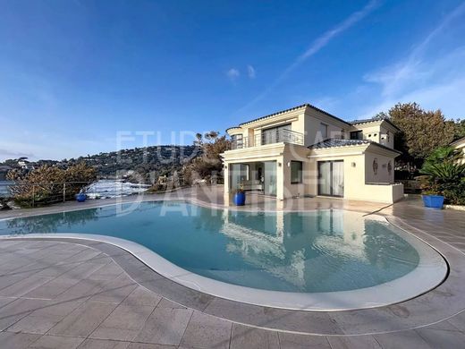 ‏וילה ב  Roquebrune-sur-Argens, Var