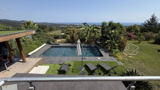Casa de luxo - Santa-Maria-Poggio, Alta Córsega