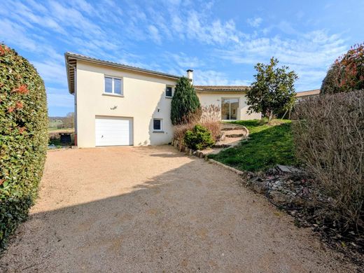 Villa in Hurigny, Saône-et-Loire