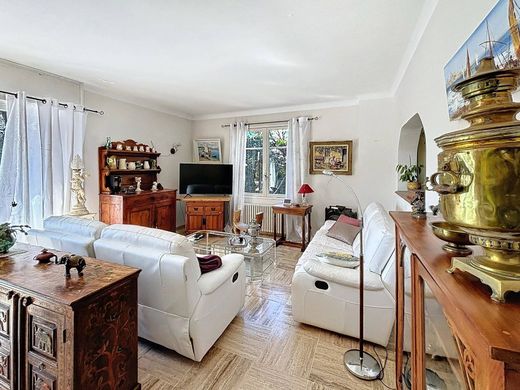 ‏בתי יוקרה ב  Saint-Raphaël, Var