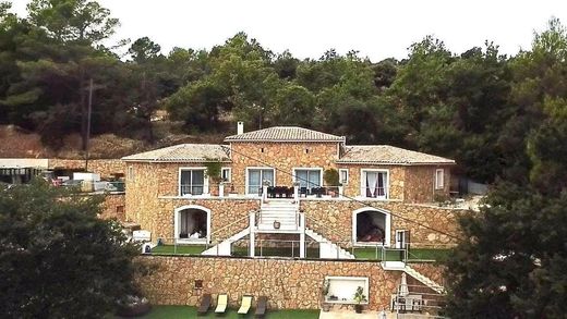 Luxe woning in Le Cannet-des-Maures, Var