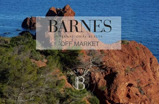 Demeure ou Maison de Campagne à Saint-Raphaël, Var