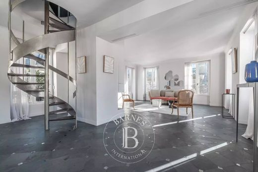 Appartement à Tour Eiffel, Invalides – Ecole Militaire, Saint-Thomas d’Aquin, Paris