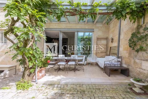 Luxury home in Bordeaux, Gironde