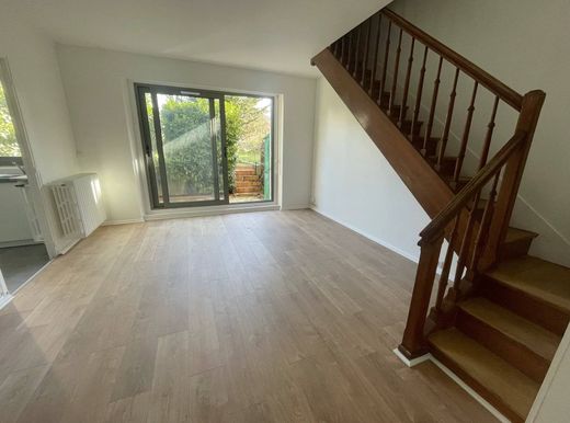 Apartment / Etagenwohnung in Boulogne-Billancourt, Hauts-de-Seine