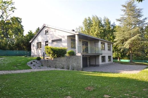 Villa in Braine-l'Alleud, Walloon Brabant Province