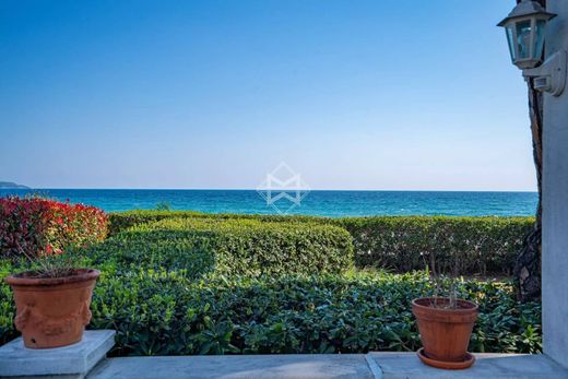 Apartment in Cavalaire-sur-Mer, Var