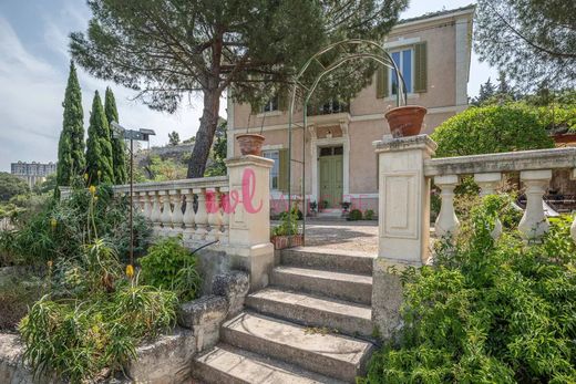 Rural or Farmhouse in Marseille, Bouches-du-Rhône