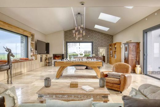 Элитный дом, Blangy-Tronville, Somme