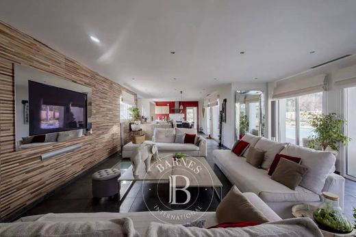 ‏בתי יוקרה ב  Pessac, Gironde