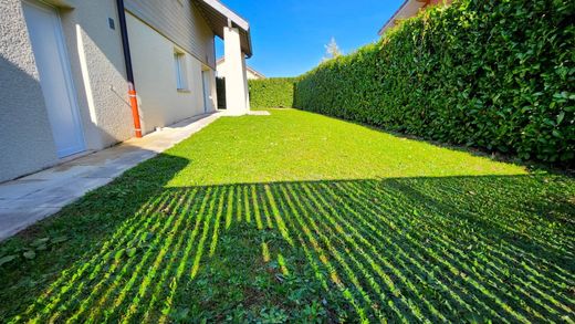 Luxury home in Douvaine, Haute-Savoie