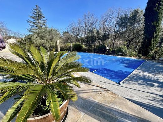 Luxury home in Mornas, Vaucluse